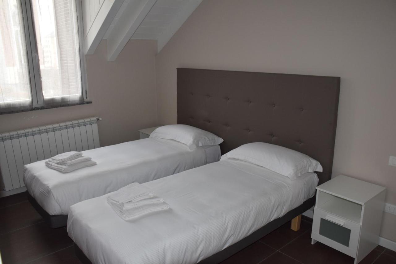 B&B Leonardo Rho Luaran gambar