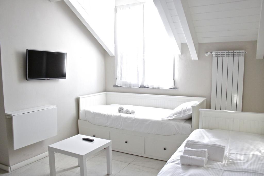 B&B Leonardo Rho Luaran gambar